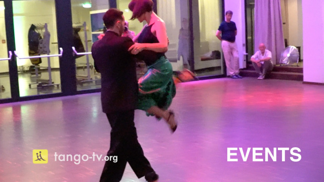 Gisela Natoli & Gustavo Rosas am Donnerstag in der Tangobar Wien tanzen zu Lunes (Juan D'Arienzo)