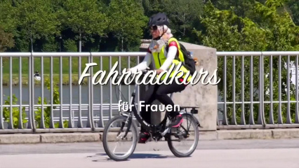 Fahrradkurs für Frauen / Theater Akzent