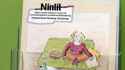 Posterframe von 20 Jahre NINLIL - Empowerment und Beratung für Frauen mit Behinderung
